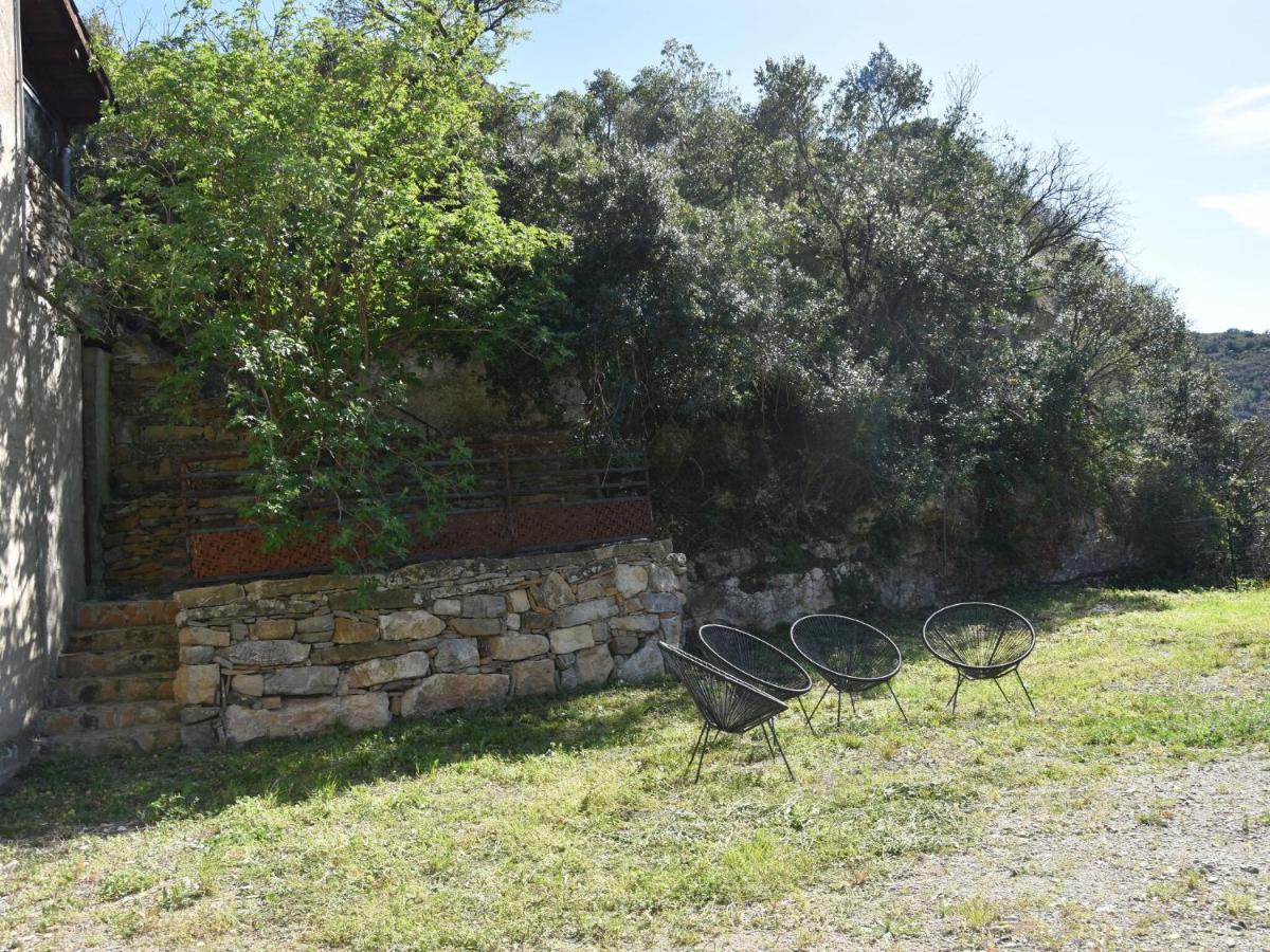 Cosy Holiday Home In Minerve With Garden Eksteriør billede