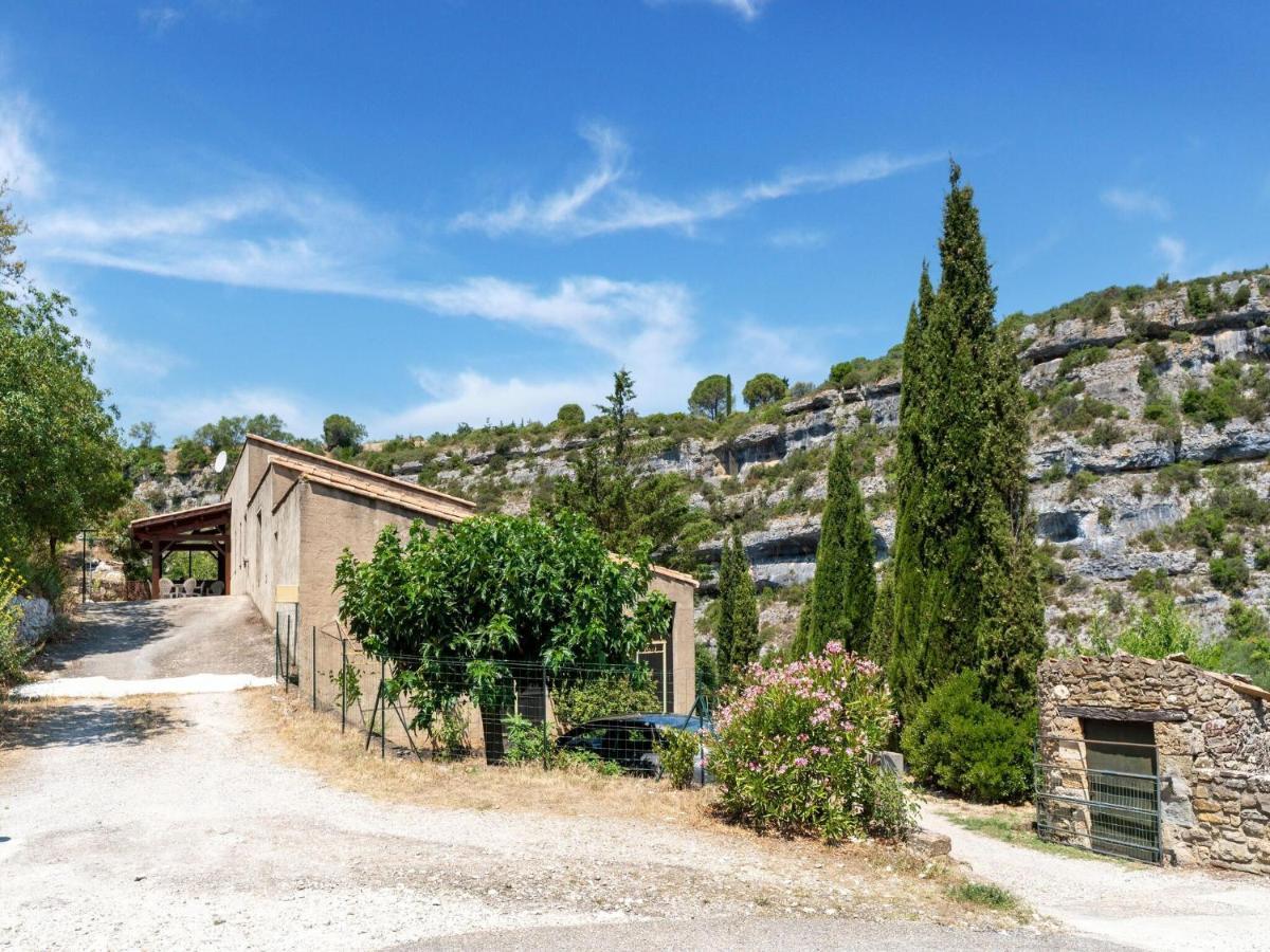 Cosy Holiday Home In Minerve With Garden Eksteriør billede